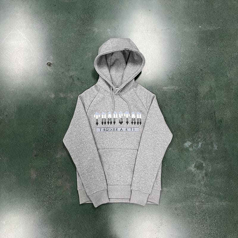 Trapstar Chenille Decoded 2.0 Grey/Ice Blue Set