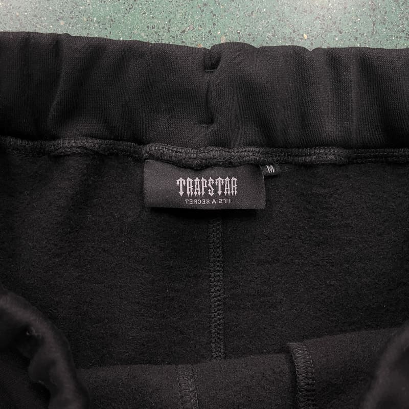 Trapstar Irongate Arch Chenille Summer Set