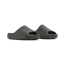 Yeezy Slides "Dark Onyx"