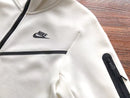 Nike Tech Fleece White